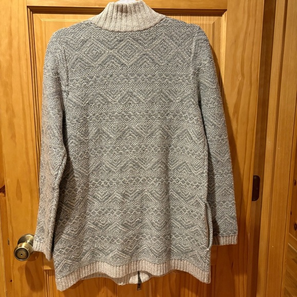 J.Jill Grey Jacquard Zip-Front Cardigan size small - Picture 2 of 11